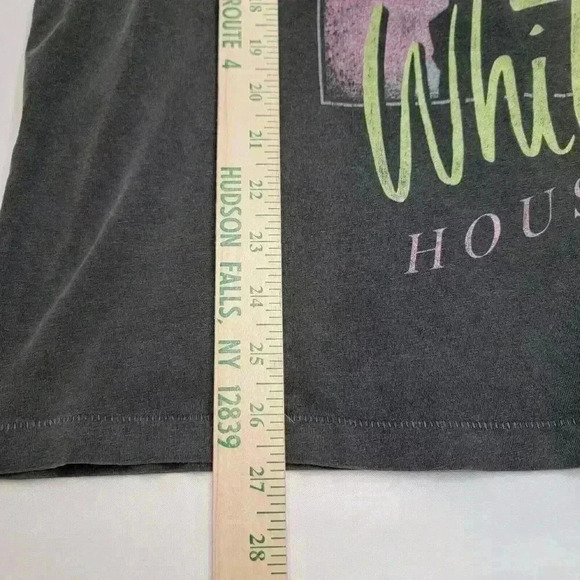 Daydreamer Black Whitney Houston Graphic Tee - Picture 5 of 14